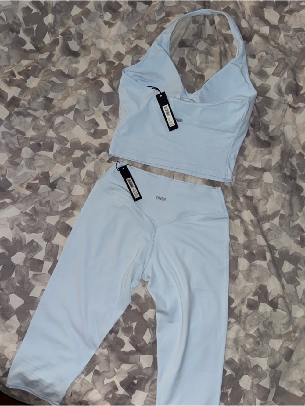 One Active Soft Motion Capri & Halter Tank
